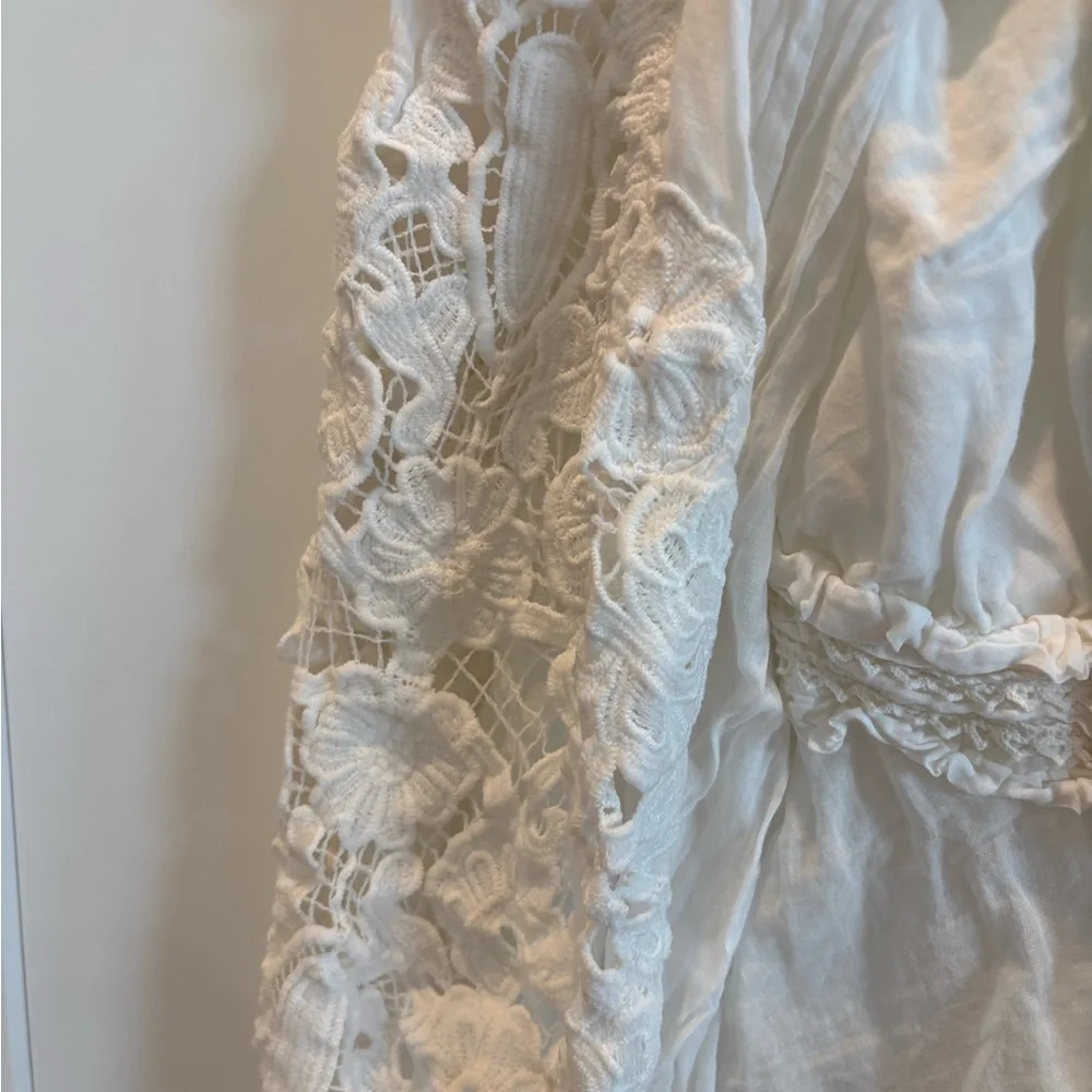 Farm Rio White Lace Wrap Blouse - Picture 5 of 5